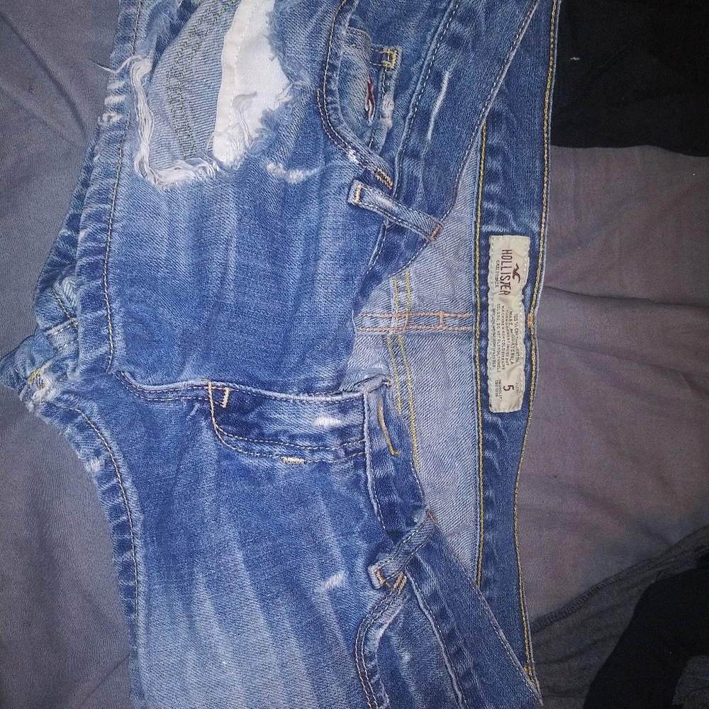 Ripped booty shorts